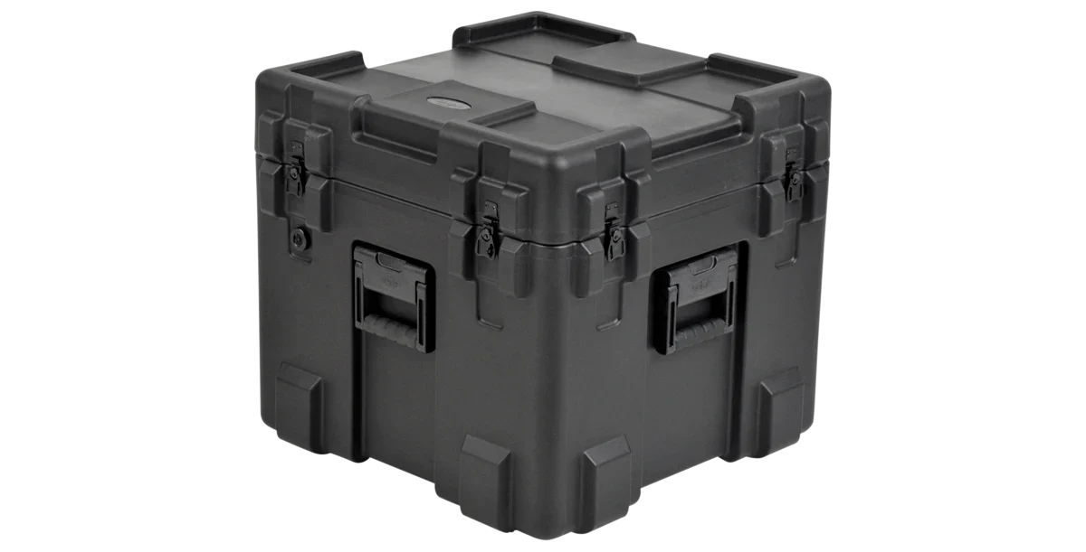 SKB 3R-2222-20 rSeries Waterproof Case (closed angled view)