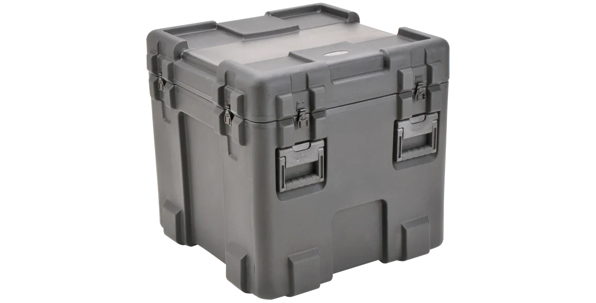 SKB 3R-2424-24 rSeries Waterproof Case (closed angled view)