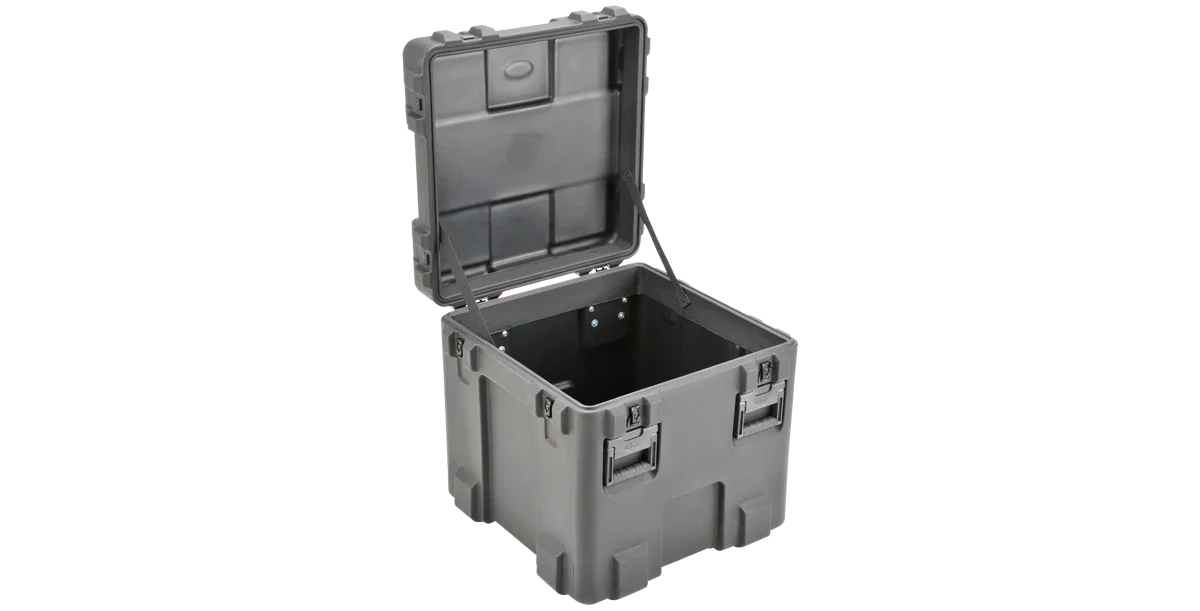 SKB 3R-2424-24 rSeries Waterproof Case (open empty interior)