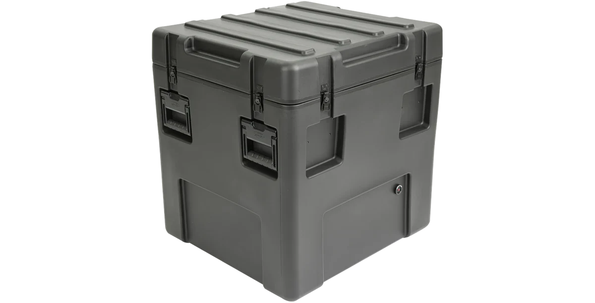 SKB 3R-2523-26 rSeries Waterproof Case (closed angled view)