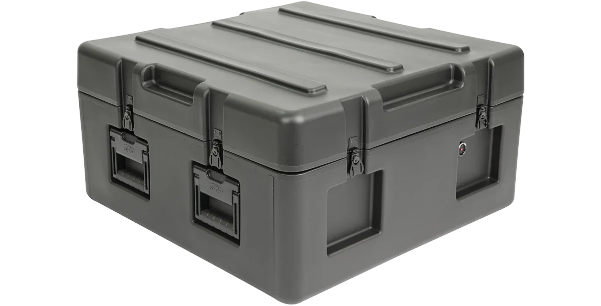 SKB 3R-2727-13 rSeries Waterproof Case (closed angled view)