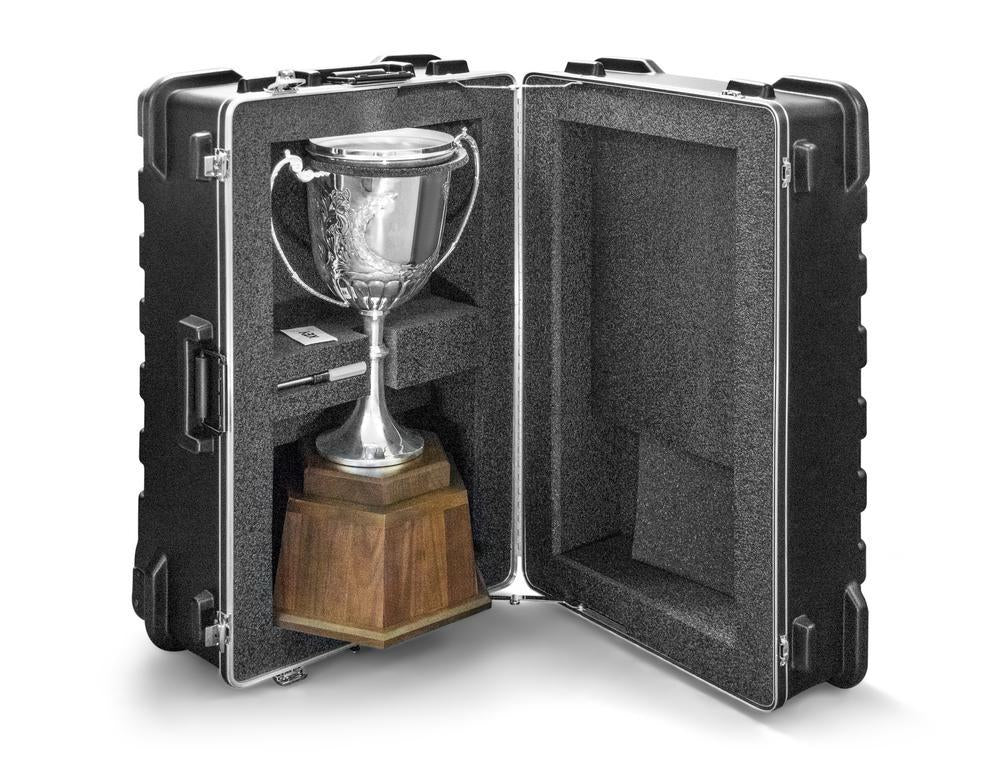 SKB iSeries — Small Medium Size Throphy (size class: small-medium)